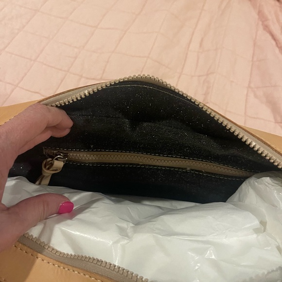 Consuela Bag - Picture 6 of 6